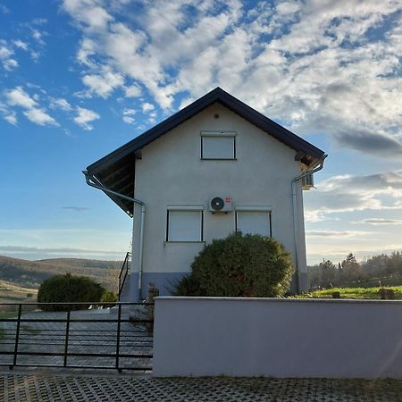 Holiday Home Franky Varazdin Breg 外观 照片